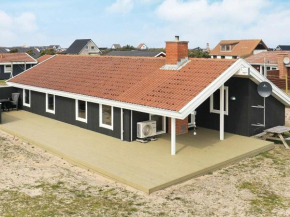 Three-Bedroom Holiday home in Thisted 8